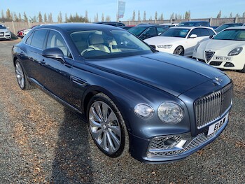Used Bentley Flying Spur 2020 for sale - 77705369: Photo