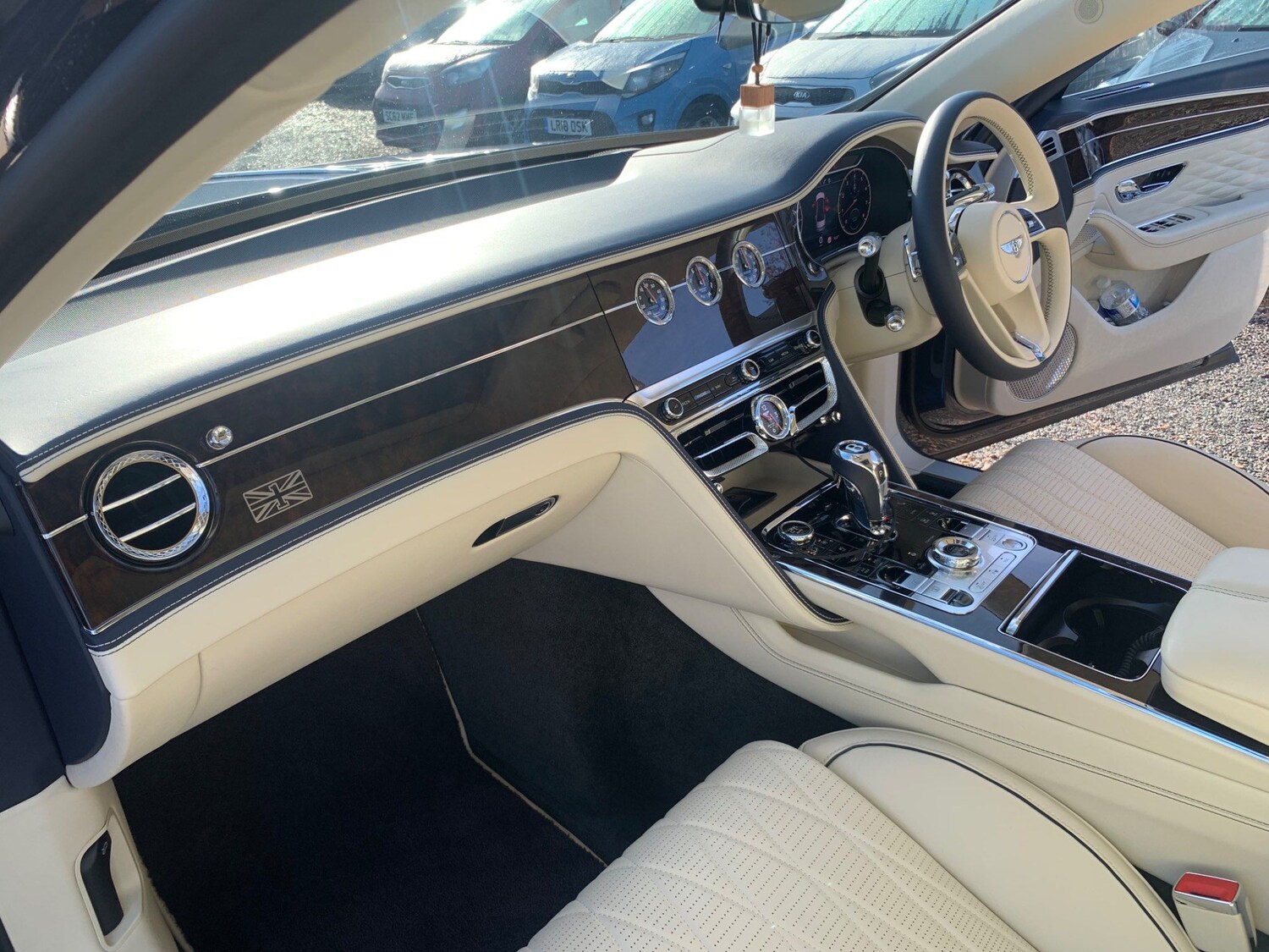 Used Bentley Flying Spur for sale - 77705369: Photo 51