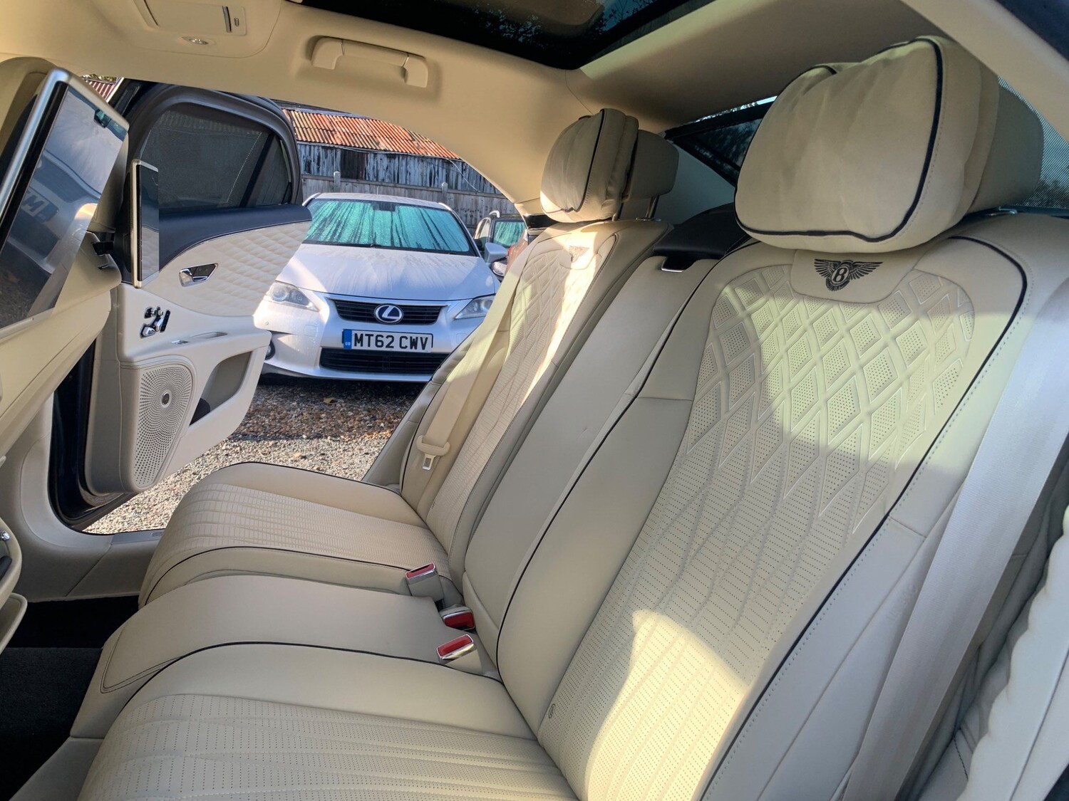 Used Bentley Flying Spur for sale - 77705369: Photo 68