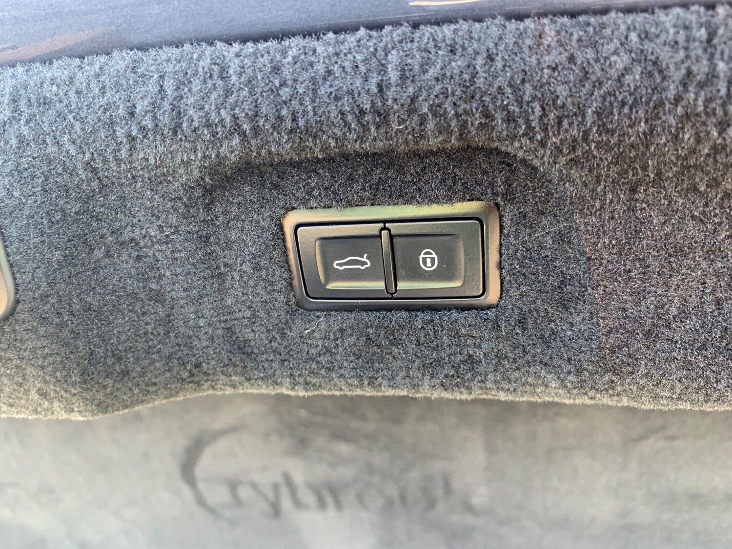 Used Bentley Flying Spur for sale - 77705369: Photo 84