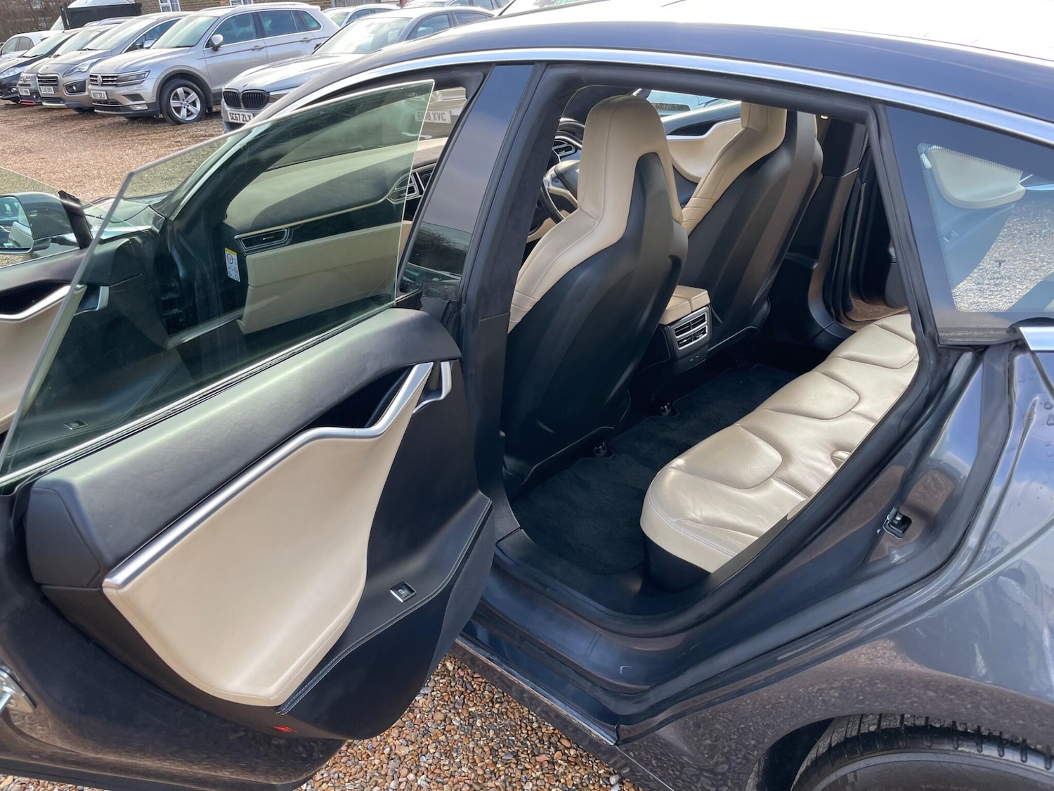 Used Tesla Model S 2016 for sale - 77501821: Photo 41