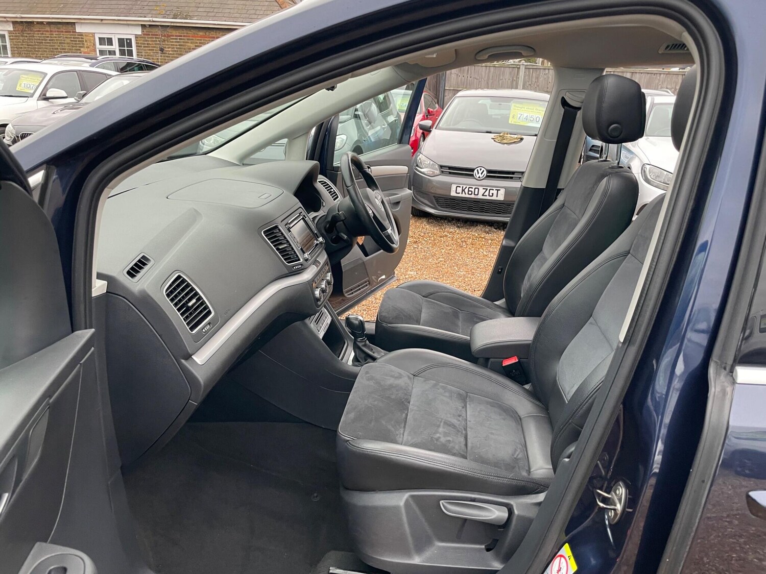 Used Volkswagen Sharan 2013 for sale - 77501805: Photo 22