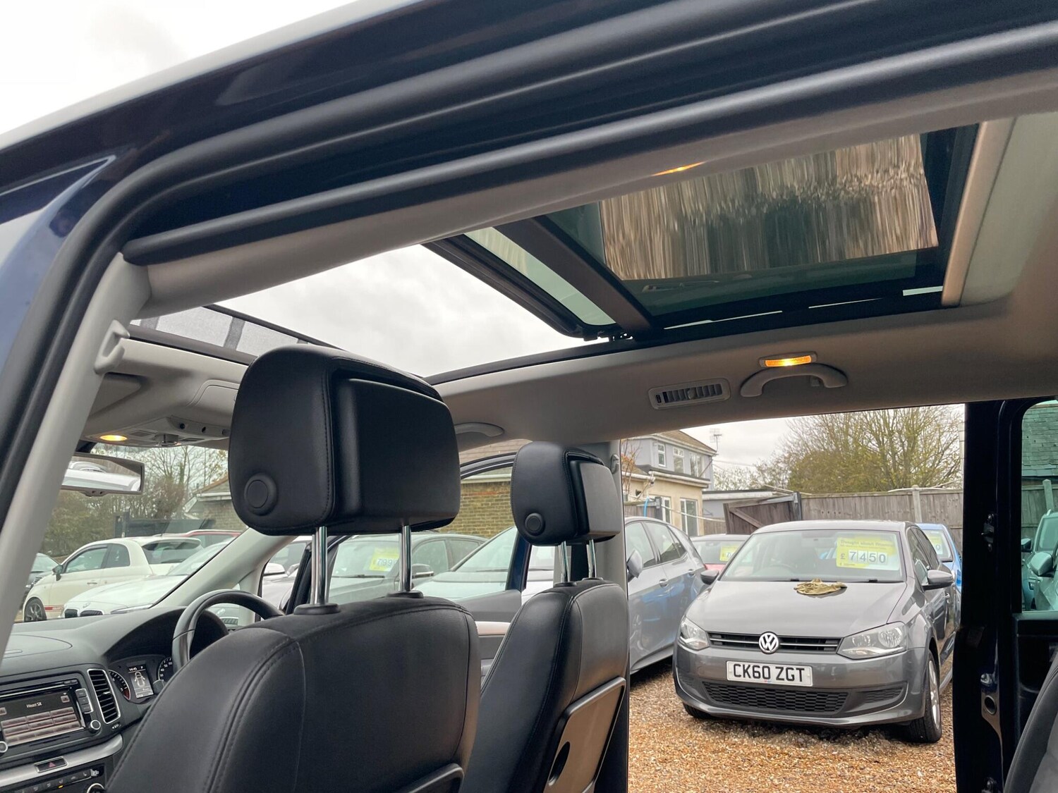 Used Volkswagen Sharan 2013 for sale - 77501805: Photo 31