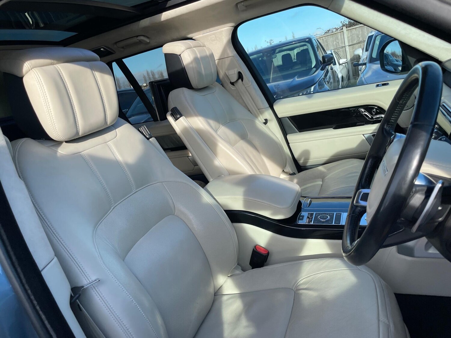 Used Land Rover Range Rover 2018 for sale - 77501794: Photo 40