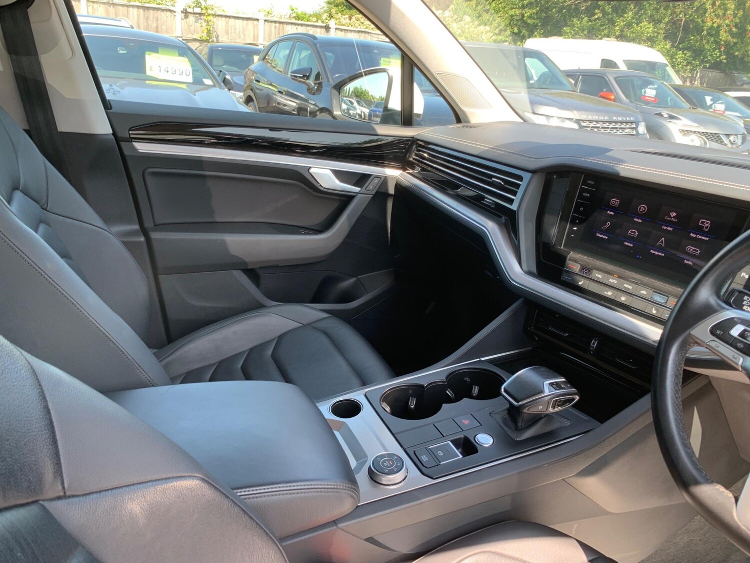 Used Volkswagen Touareg 2018 for sale - 77501819: Photo 27