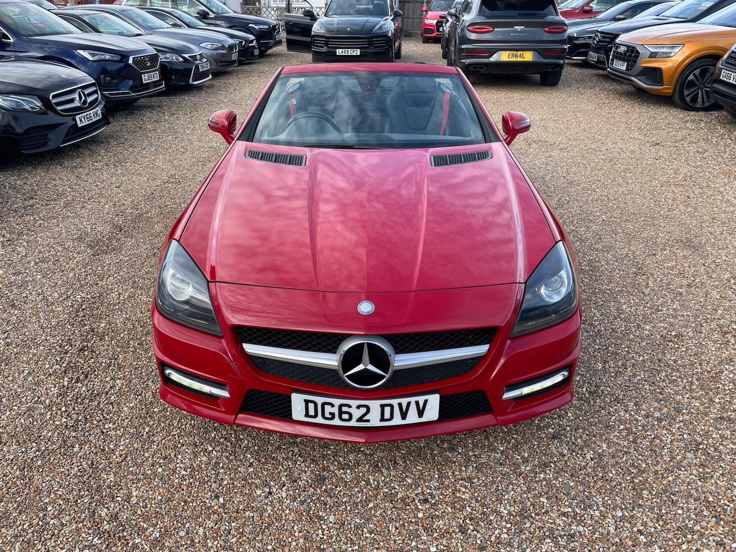 Used Mercedes-Benz SLK 2012 for sale - 77501814: Photo 4