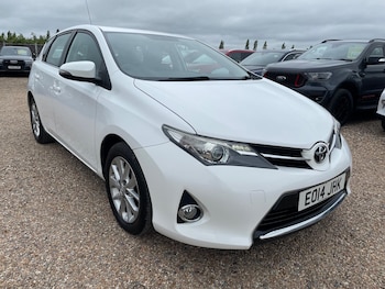 Used Toyota Auris 2014 for sale - 78854621: Photo