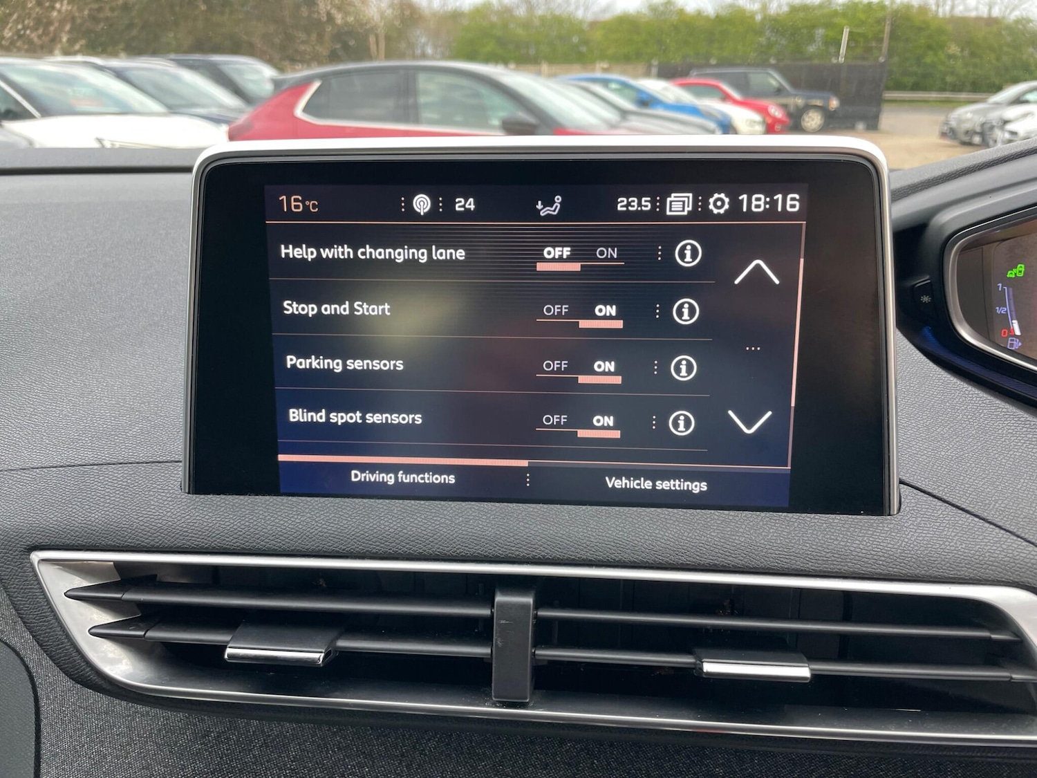 Used Peugeot 5008 2019 for sale - 78101070: Photo 17