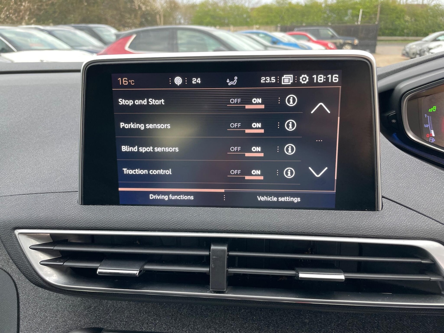 Used Peugeot 5008 2019 for sale - 78101070: Photo 18