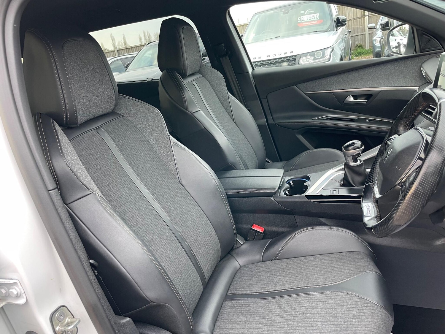 Used Peugeot 5008 2019 for sale - 78101070: Photo 31