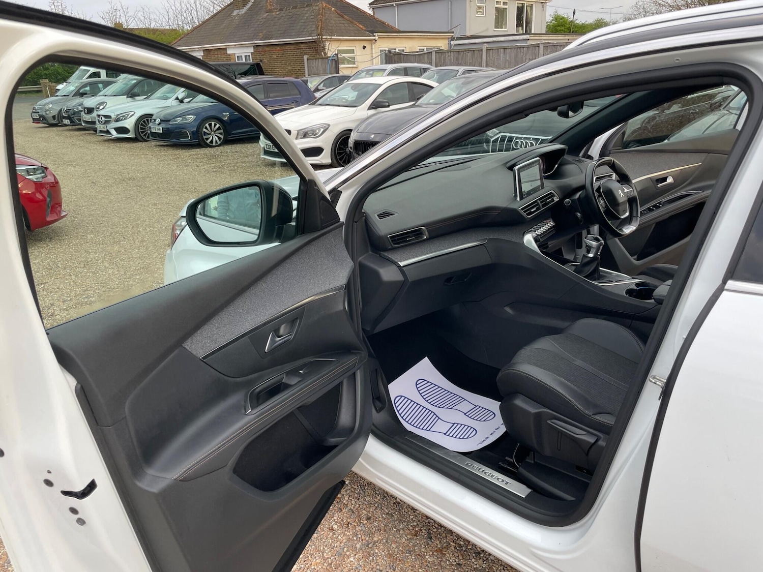 Used Peugeot 5008 2019 for sale - 78101070: Photo 32