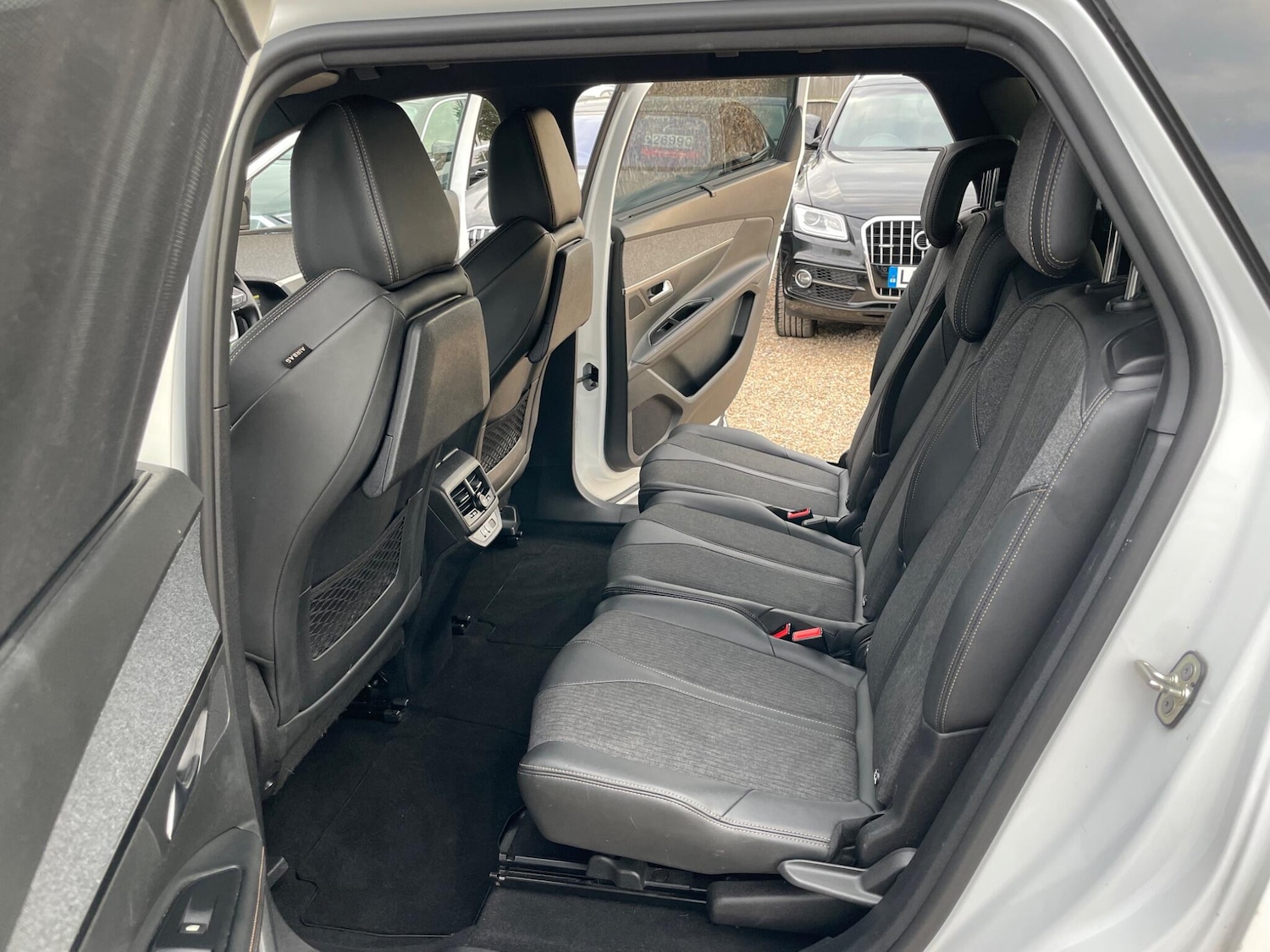 Used Peugeot 5008 2019 for sale - 78101070: Photo 41