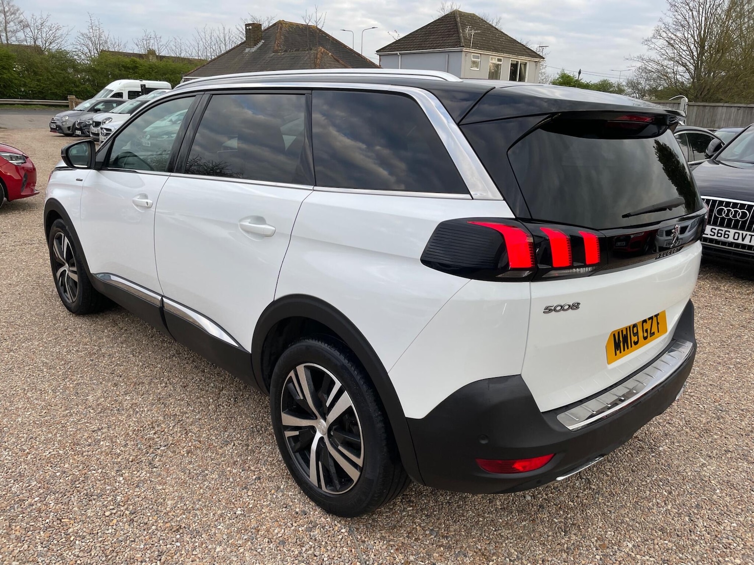 Used Peugeot 5008 2019 for sale - 78101070: Photo 5