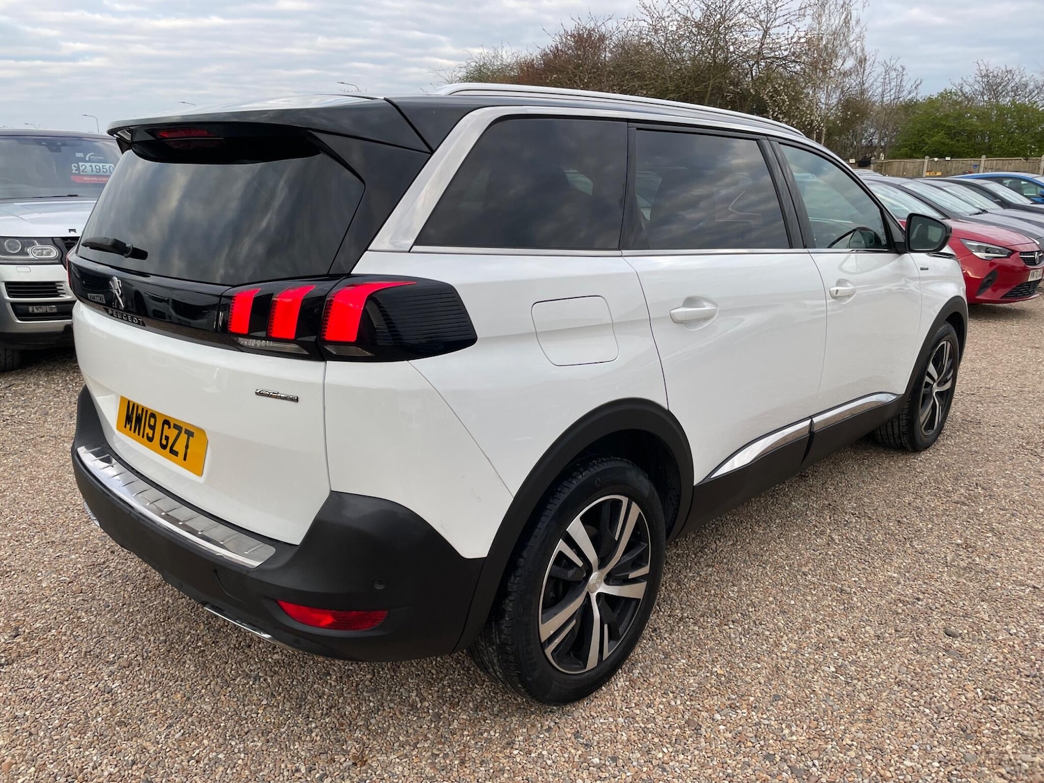 Used Peugeot 5008 2019 for sale - 78101070: Photo 7