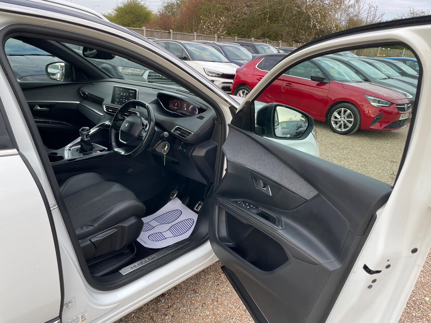 Used Peugeot 5008 2019 for sale - 78101070: Photo 9