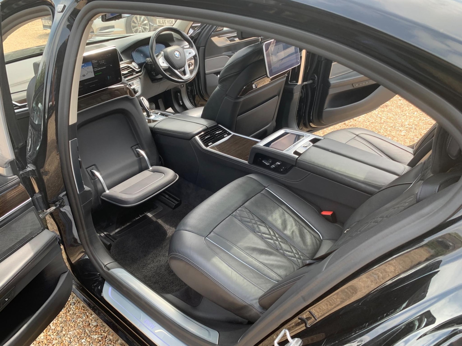 Used BMW 7 Series 2020 for sale - 77501844: Photo 76