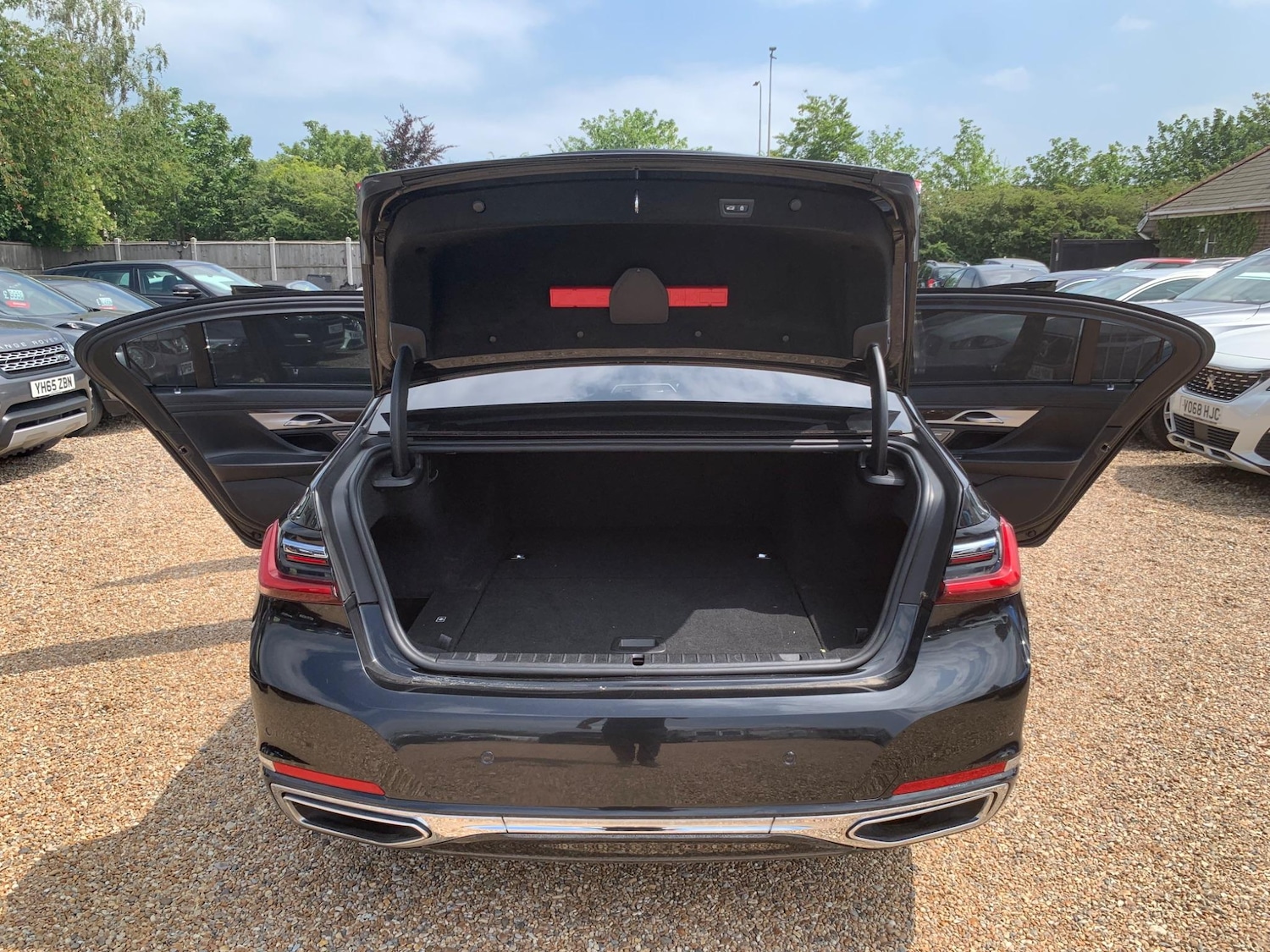 Used BMW 7 Series 2020 for sale - 77501844: Photo 93