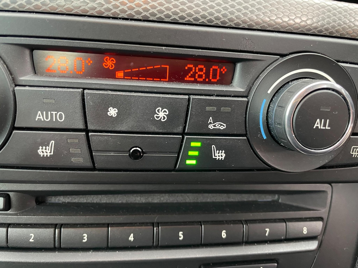 Used BMW 3 Series 2011 for sale - 78087095: Photo 14