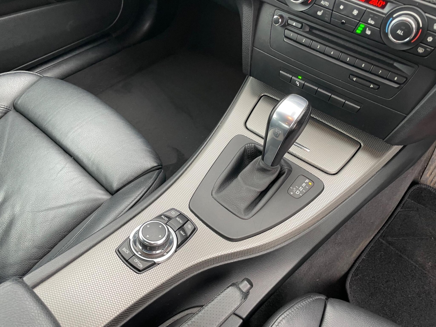 Used BMW 3 Series 2011 for sale - 78087095: Photo 16