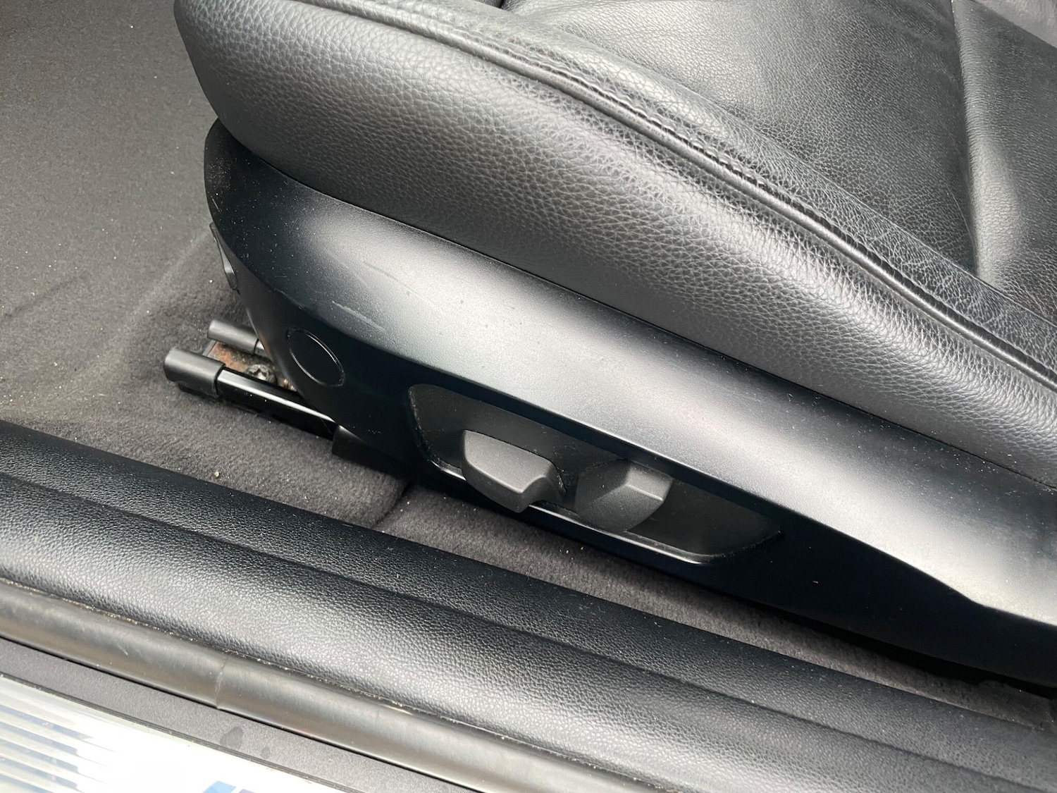 Used BMW 3 Series 2011 for sale - 78087095: Photo 25