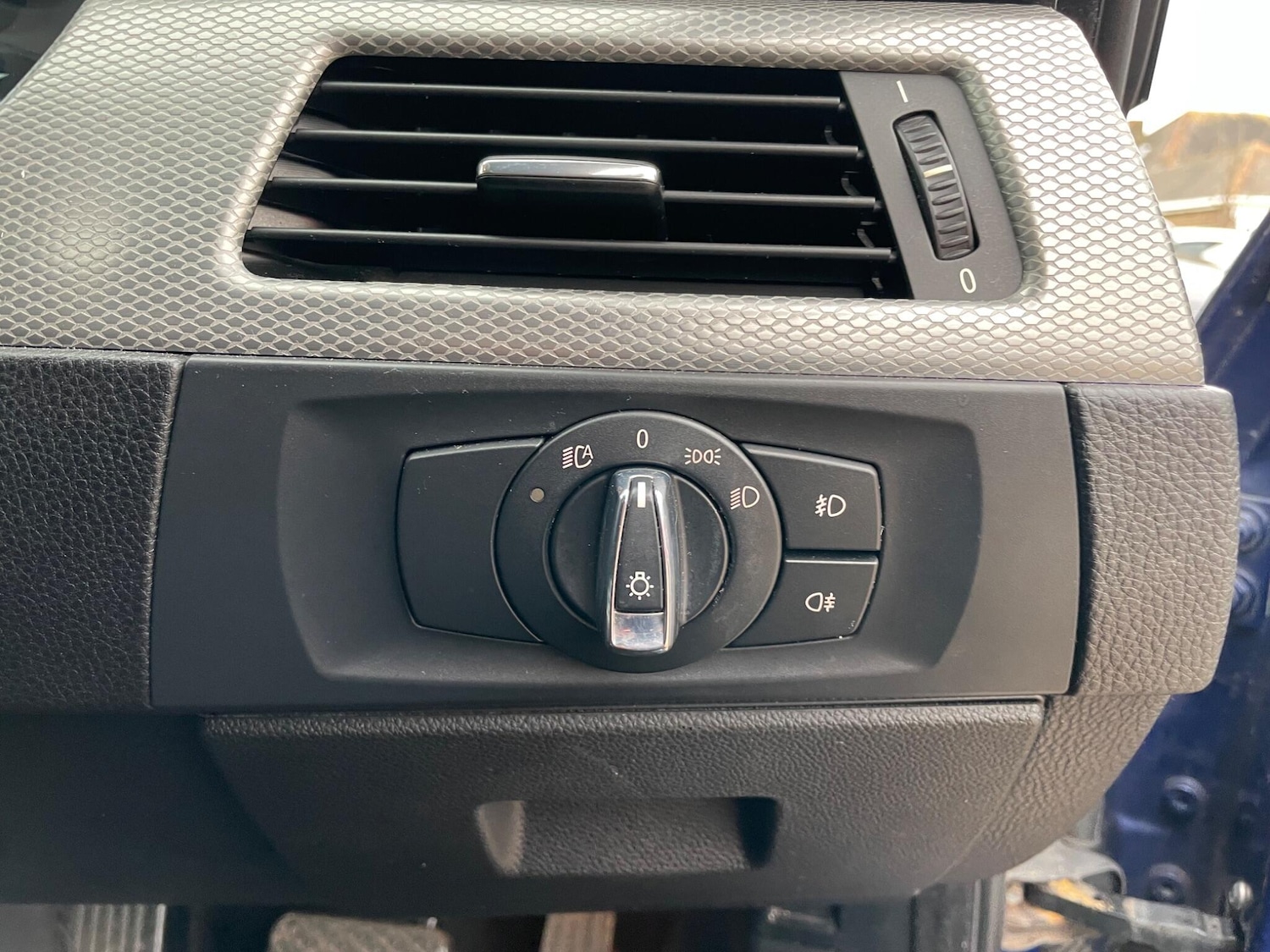 Used BMW 3 Series 2011 for sale - 78087095: Photo 8