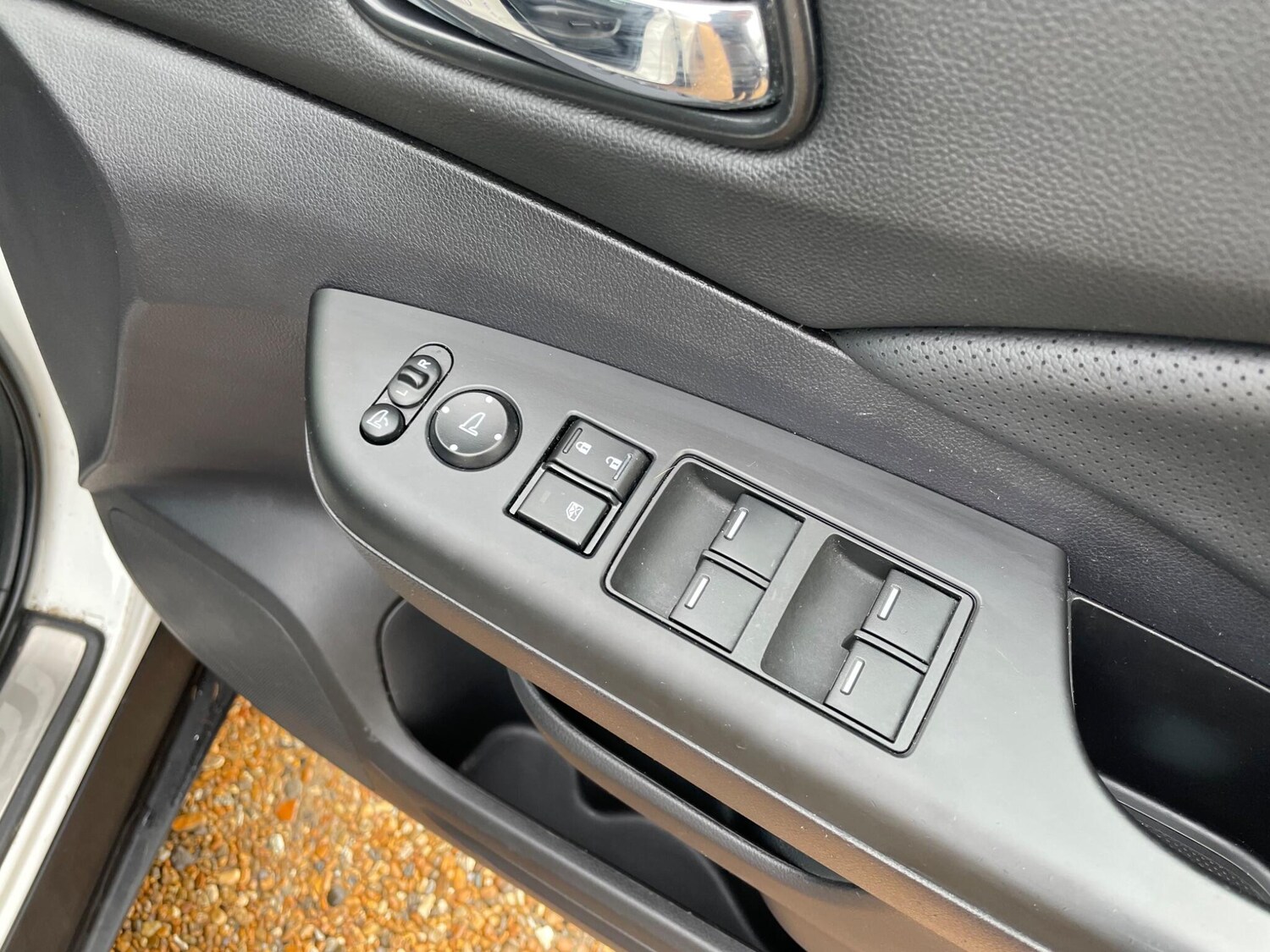 Used Honda CR-V 2018 for sale - 77501790: Photo 10