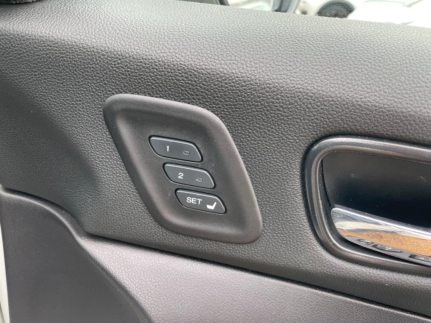 Used Honda CR-V 2018 for sale - 77501790: Photo 11