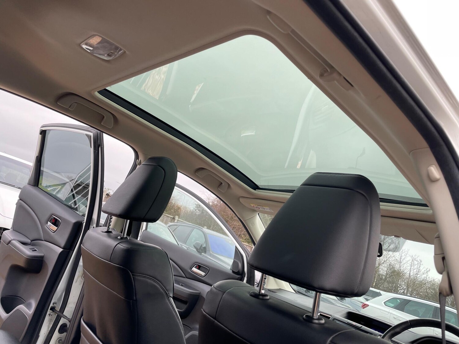 Used Honda CR-V 2018 for sale - 77501790: Photo 48