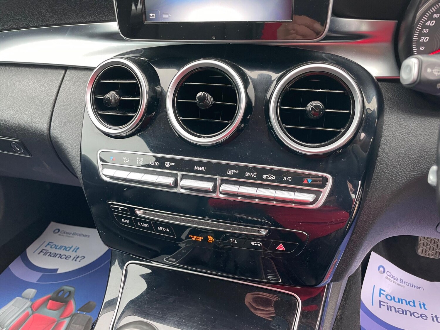 Used Mercedes-Benz C Class 2015 for sale - 77501780: Photo 17