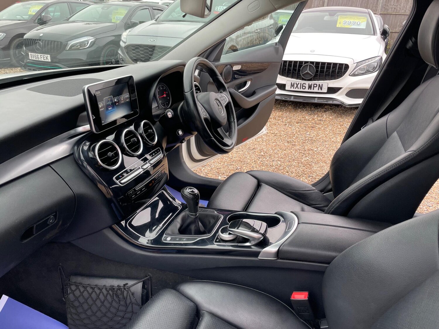 Used Mercedes-Benz C Class 2015 for sale - 77501780: Photo 28