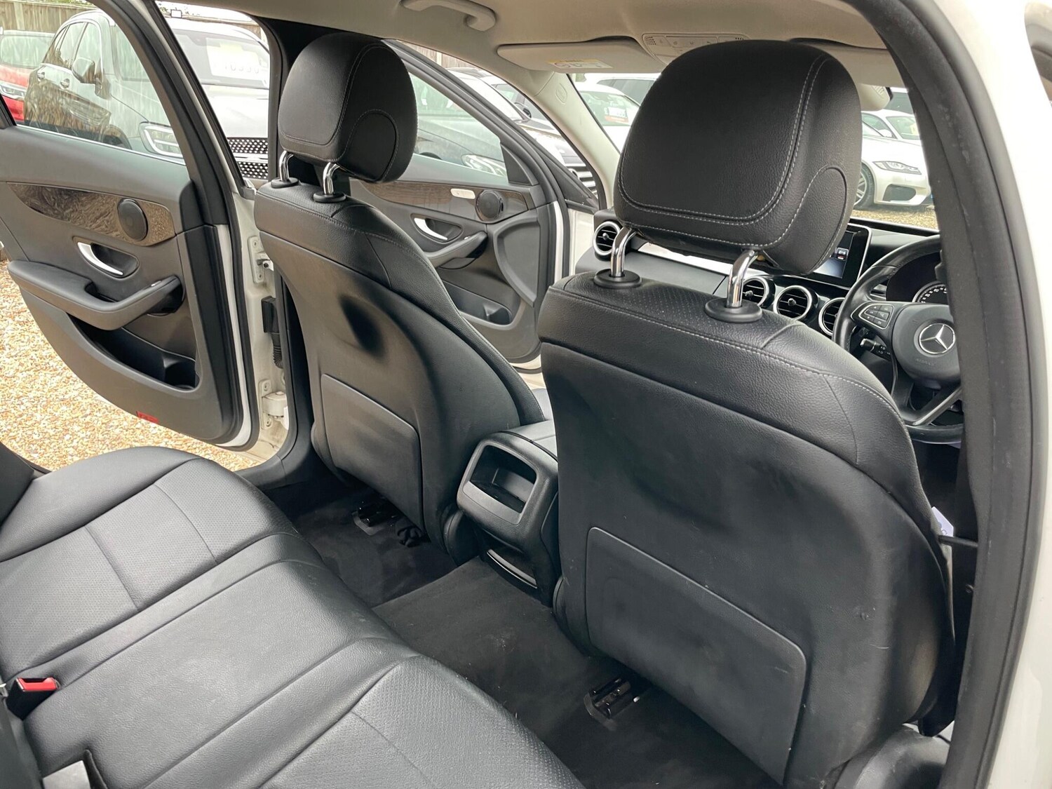 Used Mercedes-Benz C Class 2015 for sale - 77501780: Photo 41