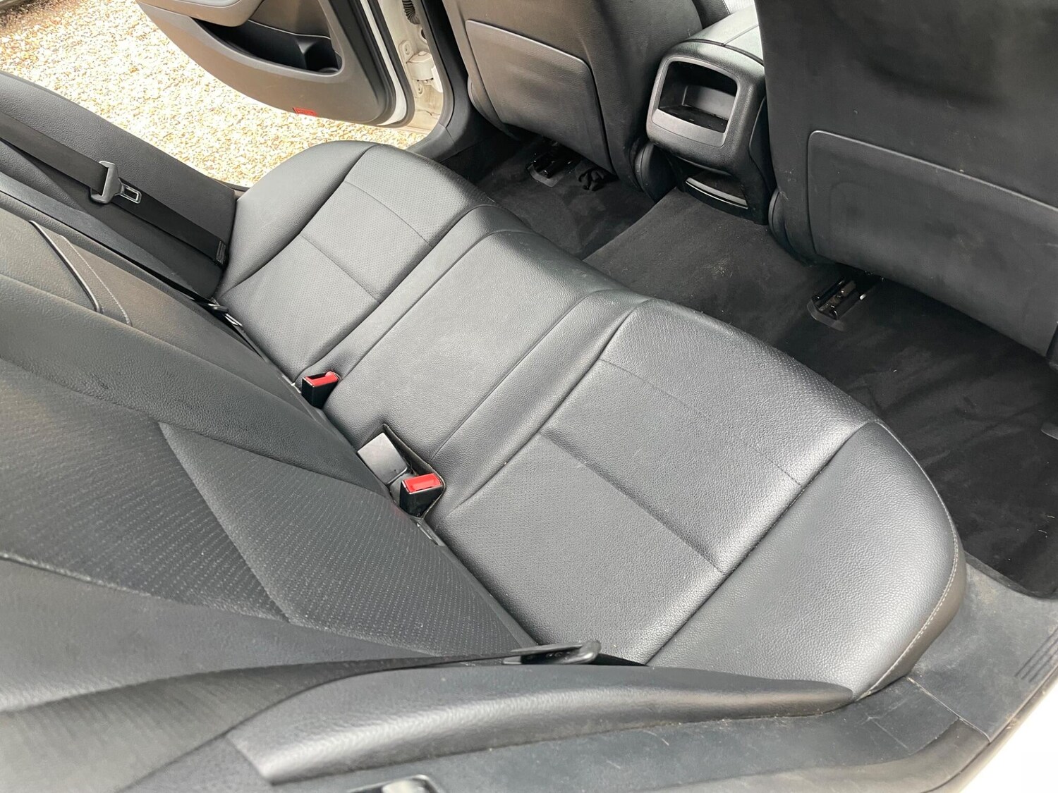 Used Mercedes-Benz C Class 2015 for sale - 77501780: Photo 42