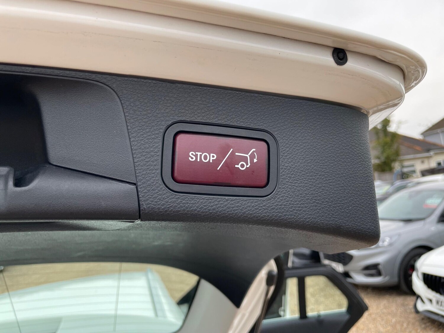 Used Mercedes-Benz C Class 2015 for sale - 77501780: Photo 45