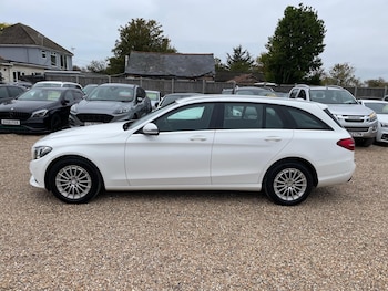 Used Mercedes-Benz C Class 2015 for sale - 77501780: Photo