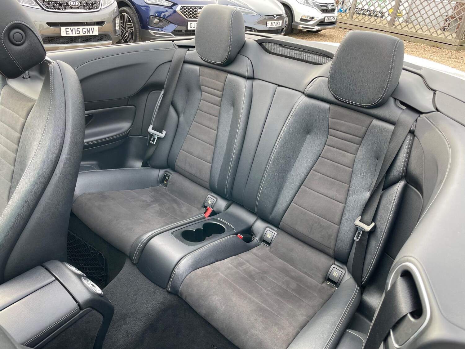 Used Mercedes-Benz E Class for sale - 77586935: Photo 44