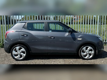 2015 (15) - 1.6 EX PETROL 2015/15 ULEZ FULLY LOADED 5-Door