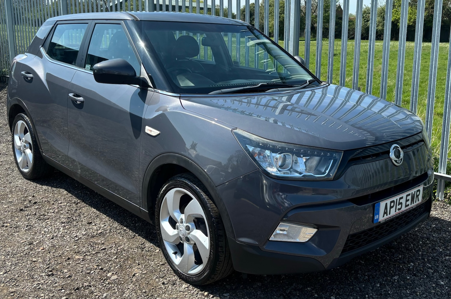 Used Ssangyong Tivoli 2015 for sale - 76182232: Photo 3