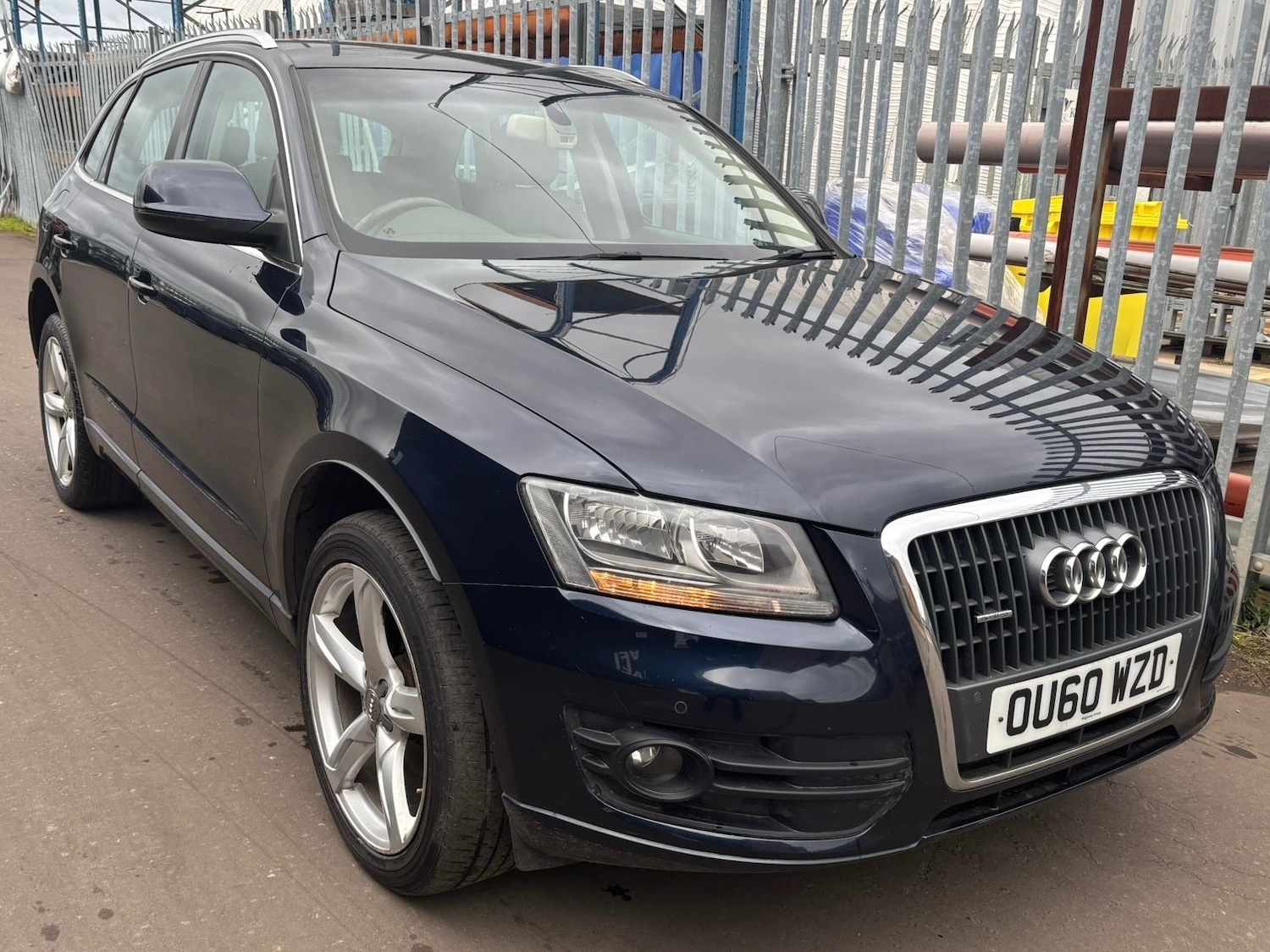 Used Audi Q5 2010 for sale - 78061084: Photo 8