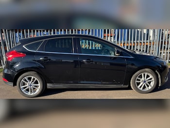 Used Ford Focus 2015 for sale - 77902343: Photo