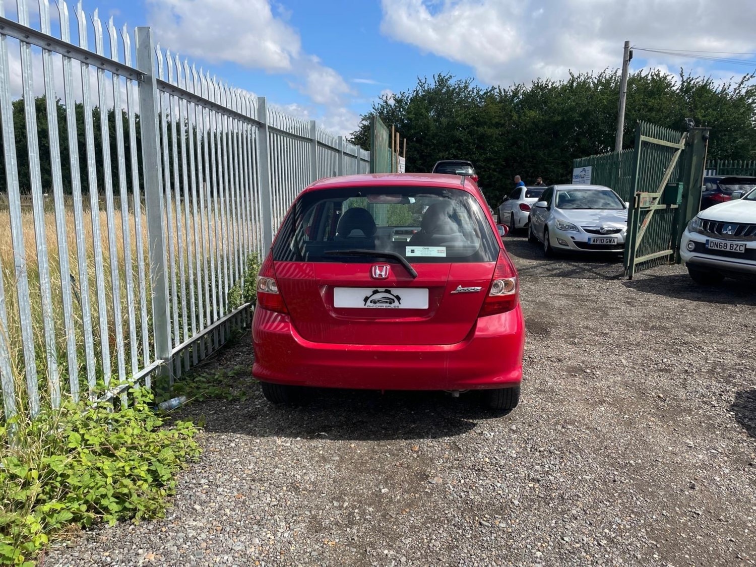 Honda Jazz 2007 (07) - 1.4 i-DSi SE RED 5 SPEED MANUAL FSH ULEZ 5-Door - Image 3