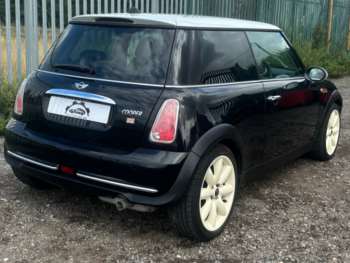 Used MINI Hatch 2004 for sale - 75331122: Photo