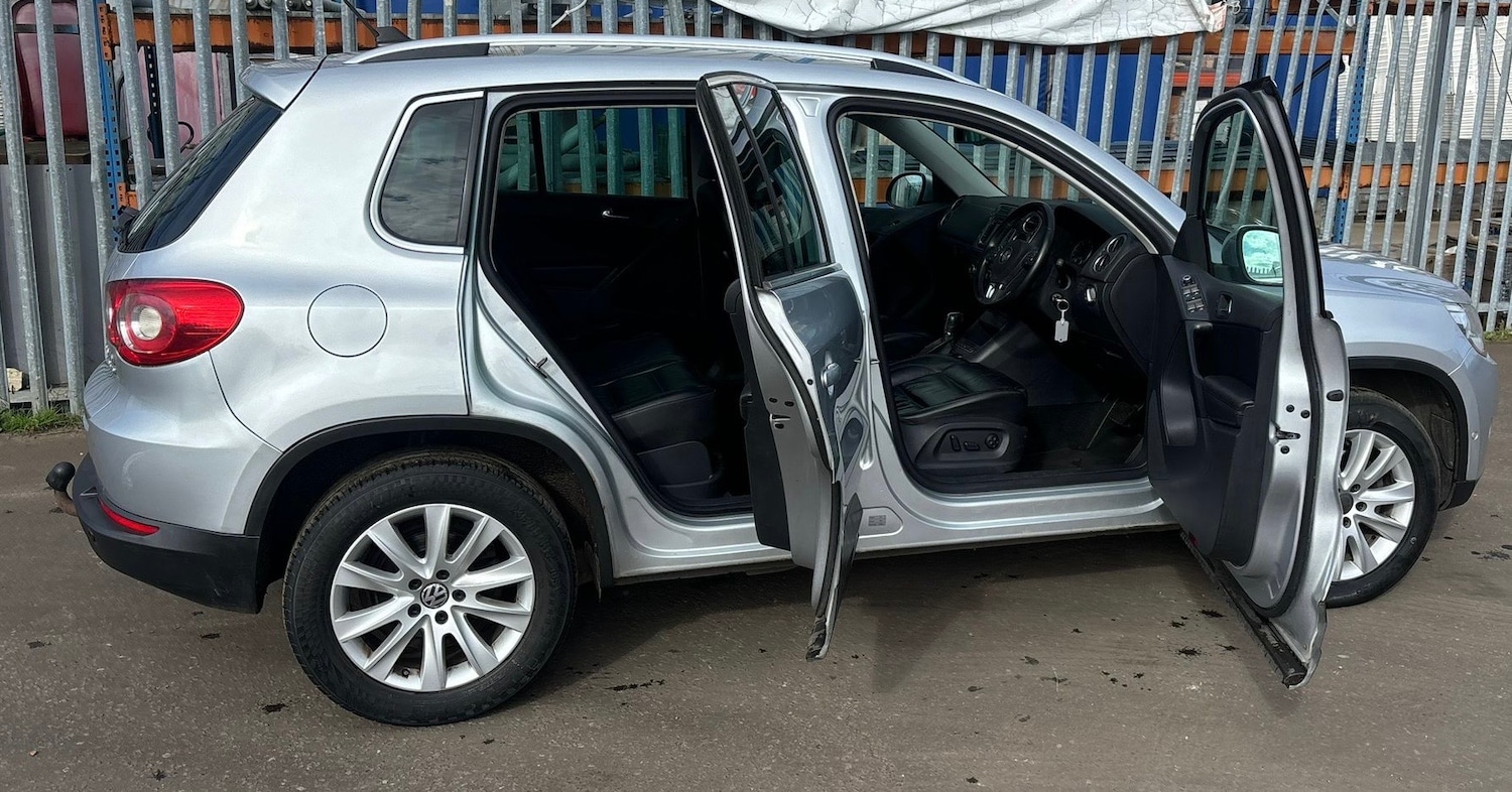 Used Volkswagen Tiguan 2010 for sale - 77833551: Photo 5