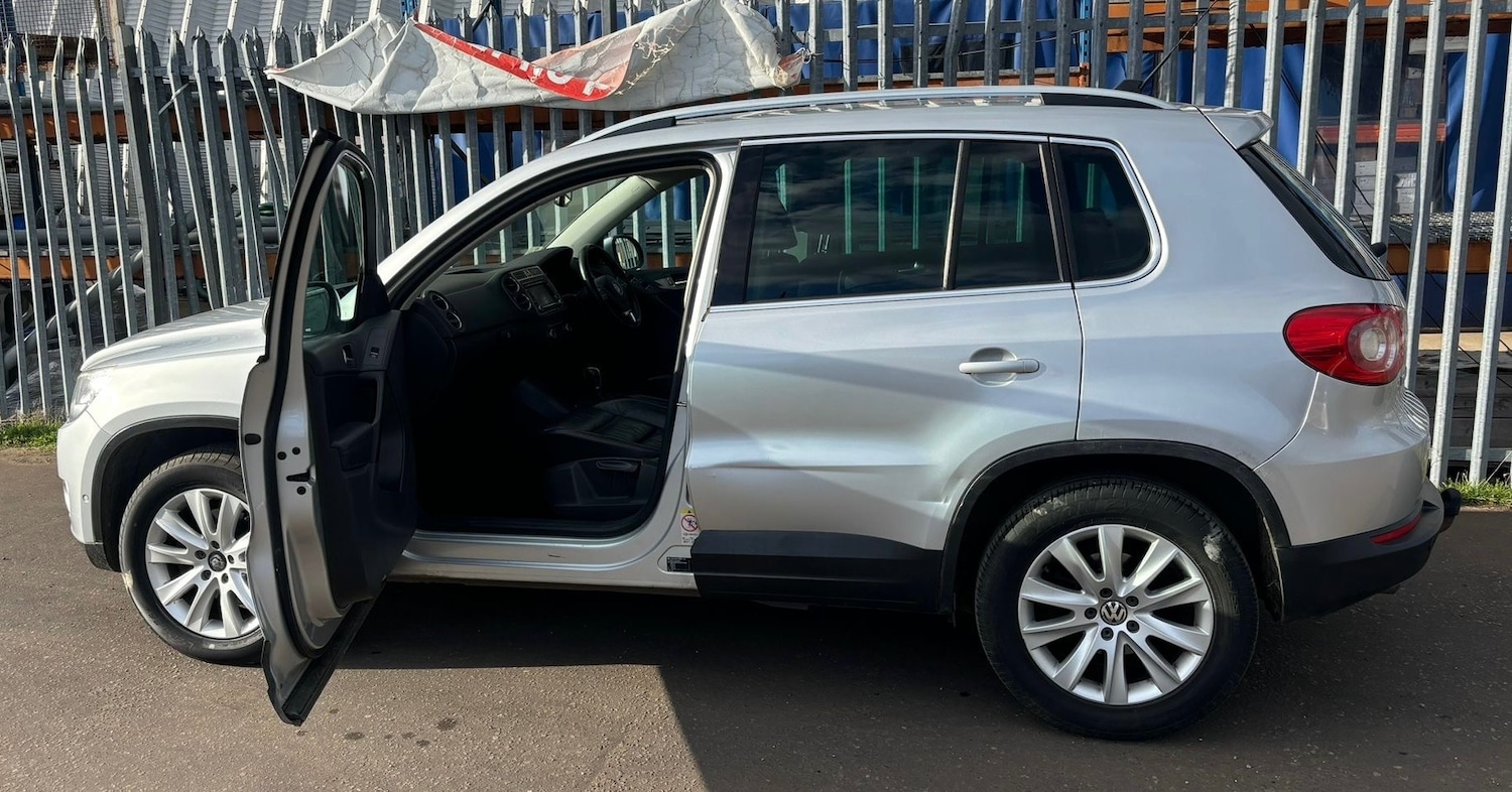 Used Volkswagen Tiguan 2010 for sale - 77833551: Photo 8
