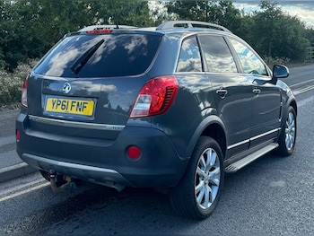 Used Vauxhall Antara 2011 for sale - 75807455: Photo