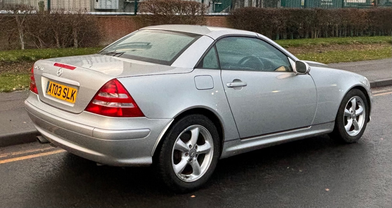 Used Mercedes-Benz SLK 2003 for sale - 76963729: Photo 2