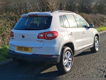 Used Volkswagen Tiguan 2011 for sale - 76758353: Photo