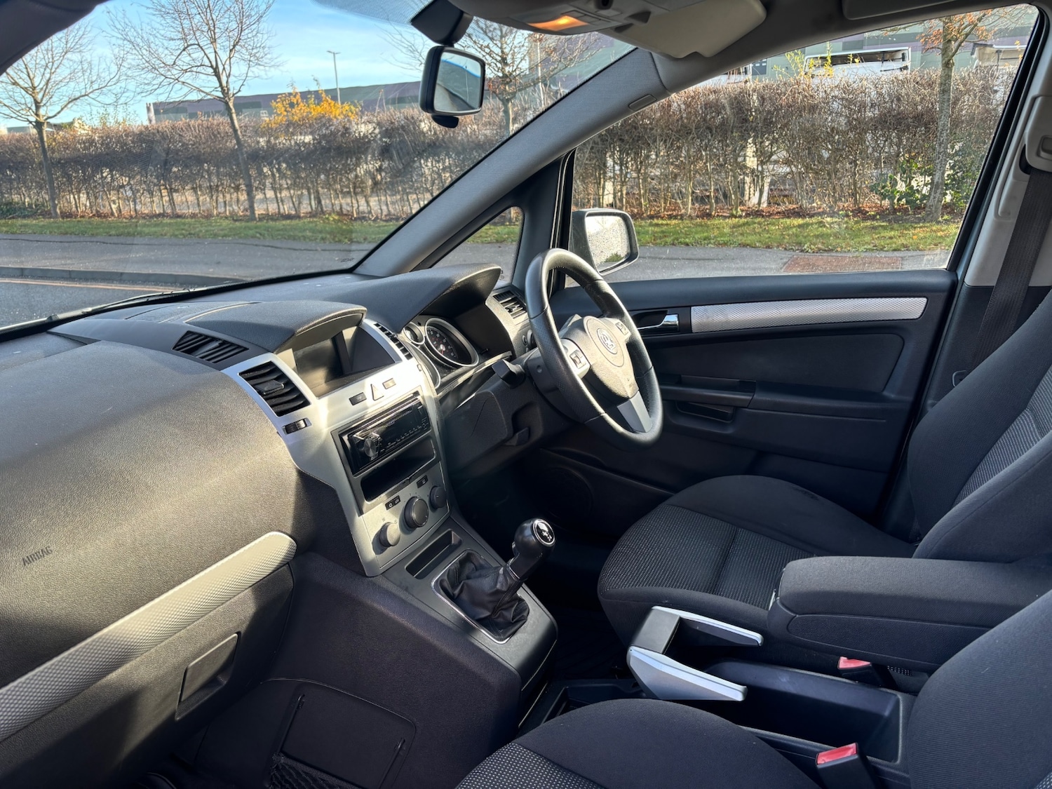 Used Vauxhall Zafira 2010 for sale - 76931853: Photo 10