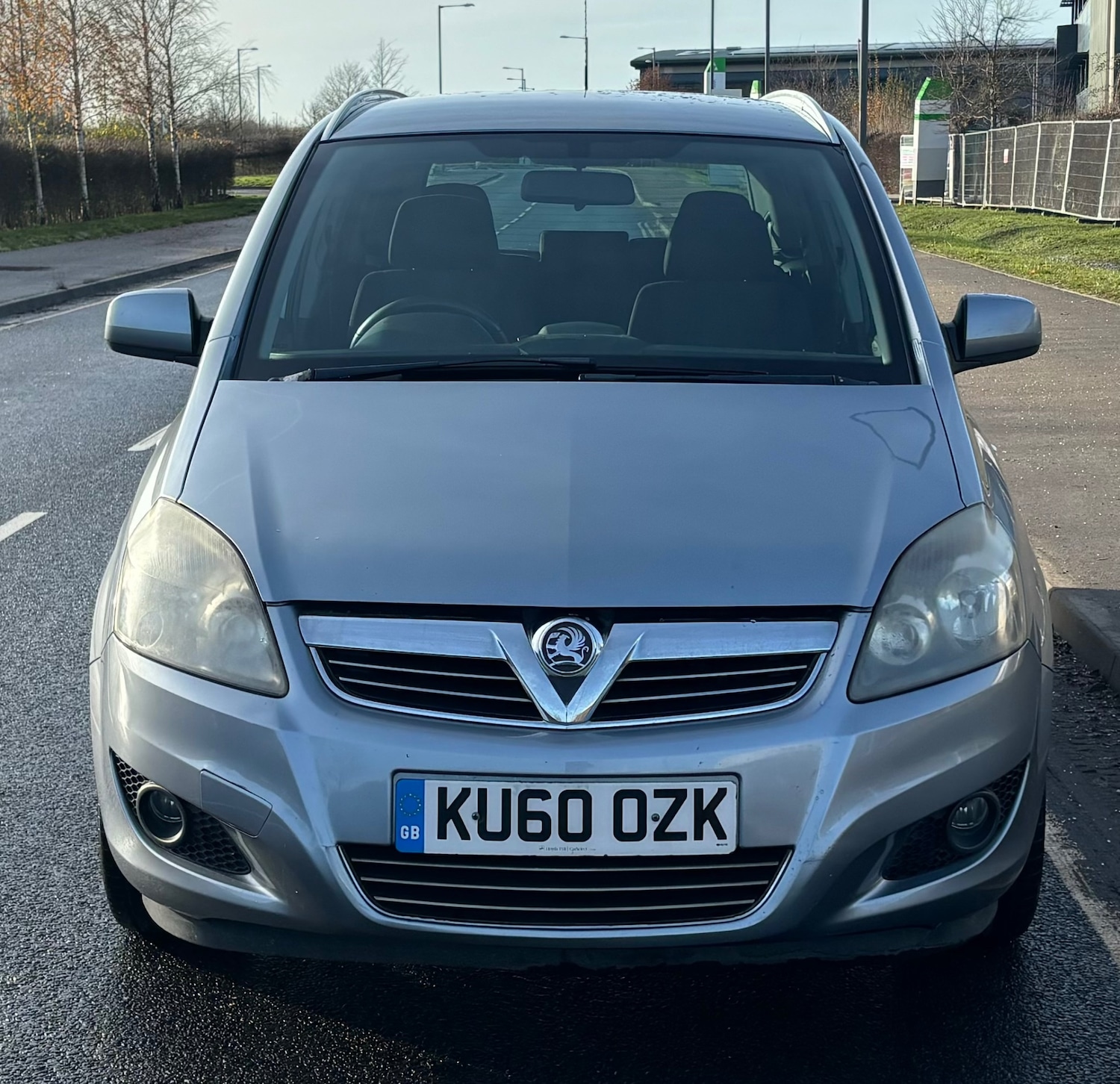 Used Vauxhall Zafira 2010 for sale - 76931853: Photo 3