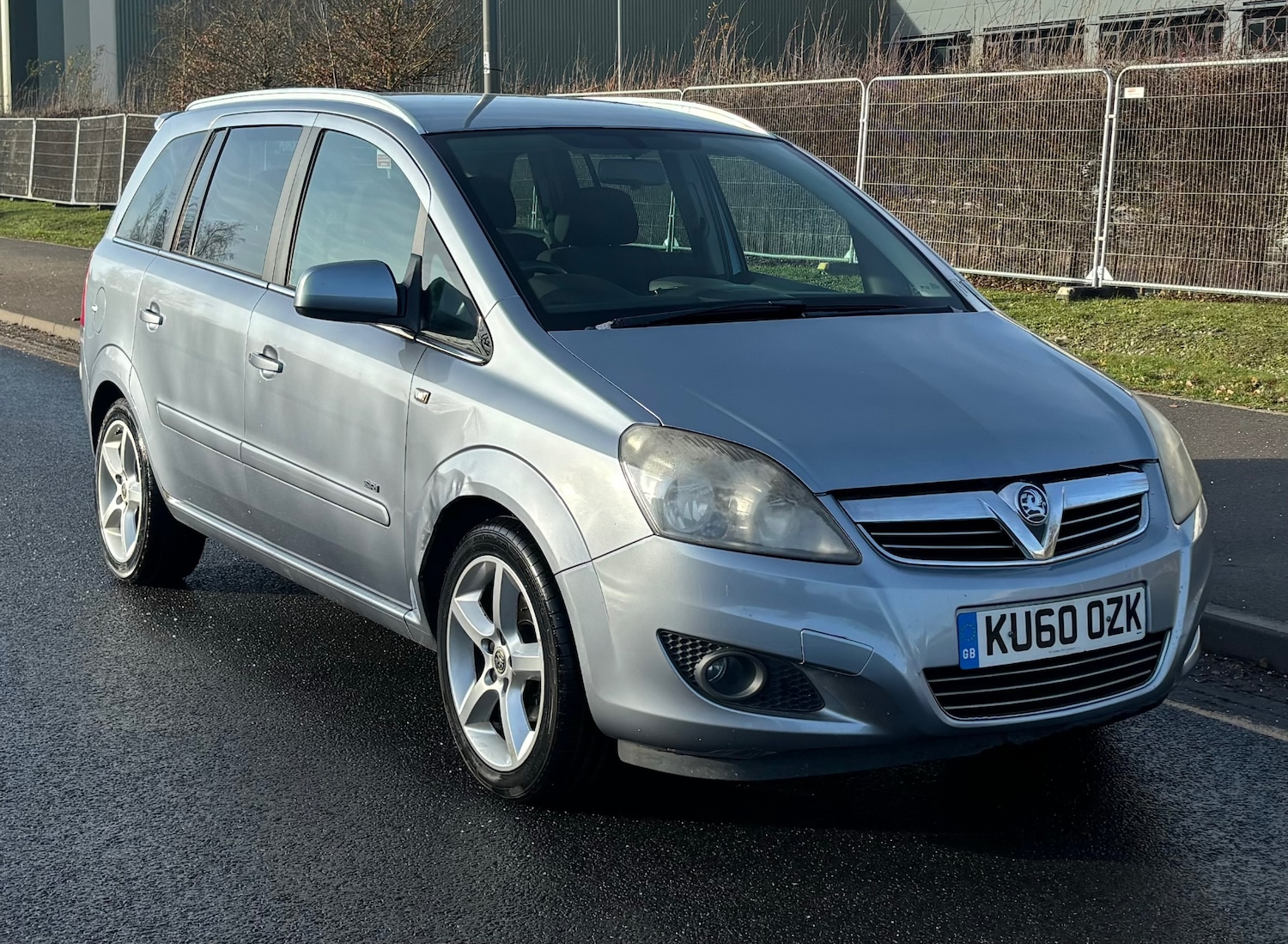 Used Vauxhall Zafira 2010 for sale - 76931853: Photo 6