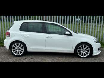 2011 - 2.0 TDI 140 GT MARK 6 2011/11 CANDY WHITE 6 SPEED MANUAL SUNROOF 5-Door